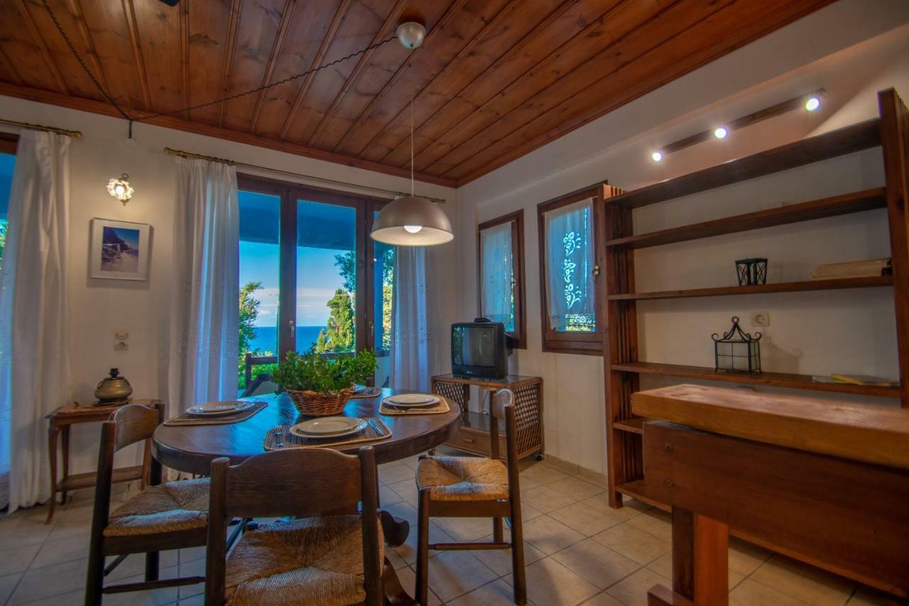 Bella Mare Tsilivi Villas Aparthotel 3*