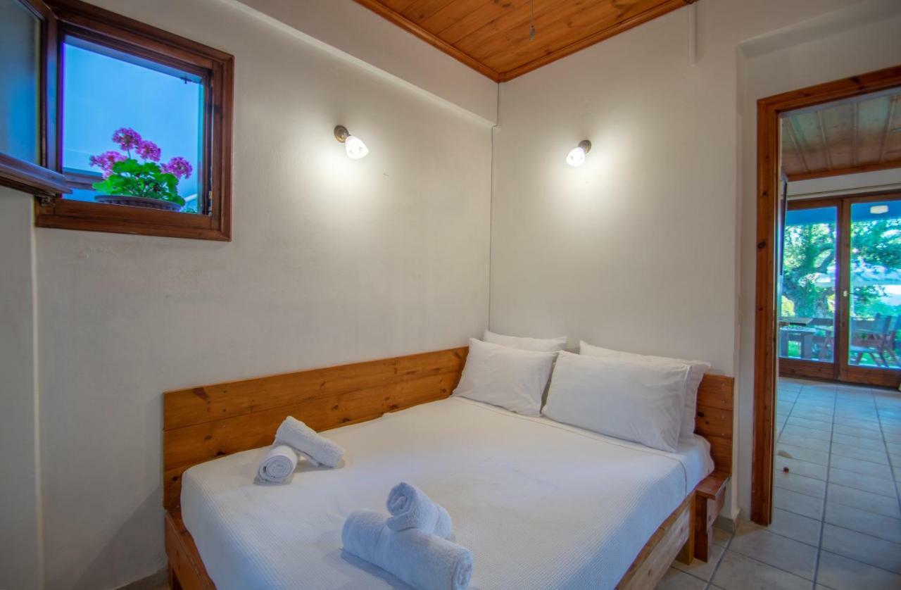 Bella Mare Tsilivi Villas